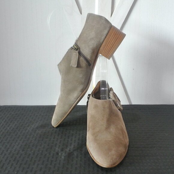 Aquatalia Ferry Suede Leather Bootie - Picture 5 of 12